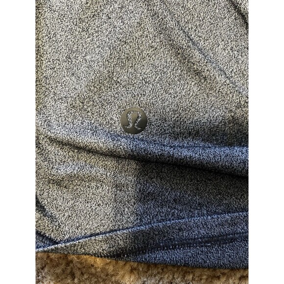 Lululemon Fall In Place Short Sleeve Heathered Black Gray T-shirt Women’s Size 8 - Picture 6 of 6